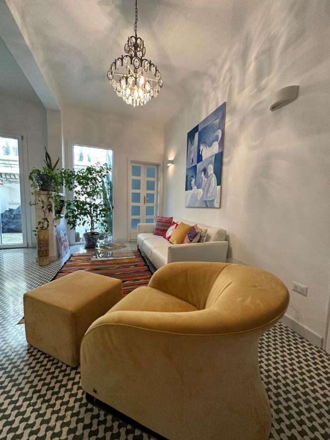 Charming Apt With Baroque View - Lecce Exterior photo